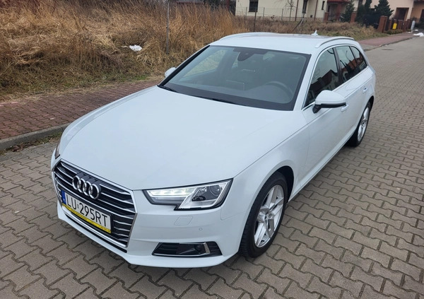 Audi A4 cena 96000 przebieg: 76700, rok produkcji 2018 z Lublin małe 667
